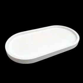 Mobile Preview: Weiße ovale Schale aus aus Raysin vor schwarzem Hintergrund